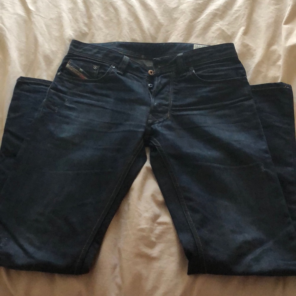 Diesel (Larkie Straight Leg) Jeans